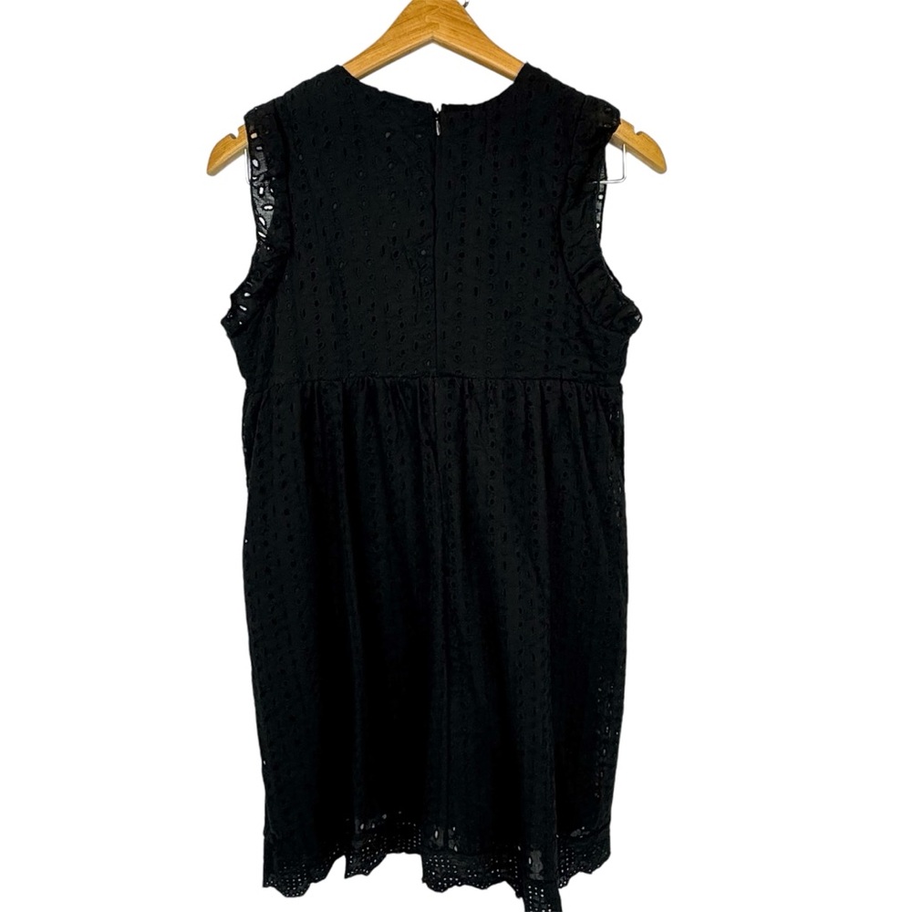 New black eyelet v-neck dress romper with shorts underneath size Small - Picture 5 of 16